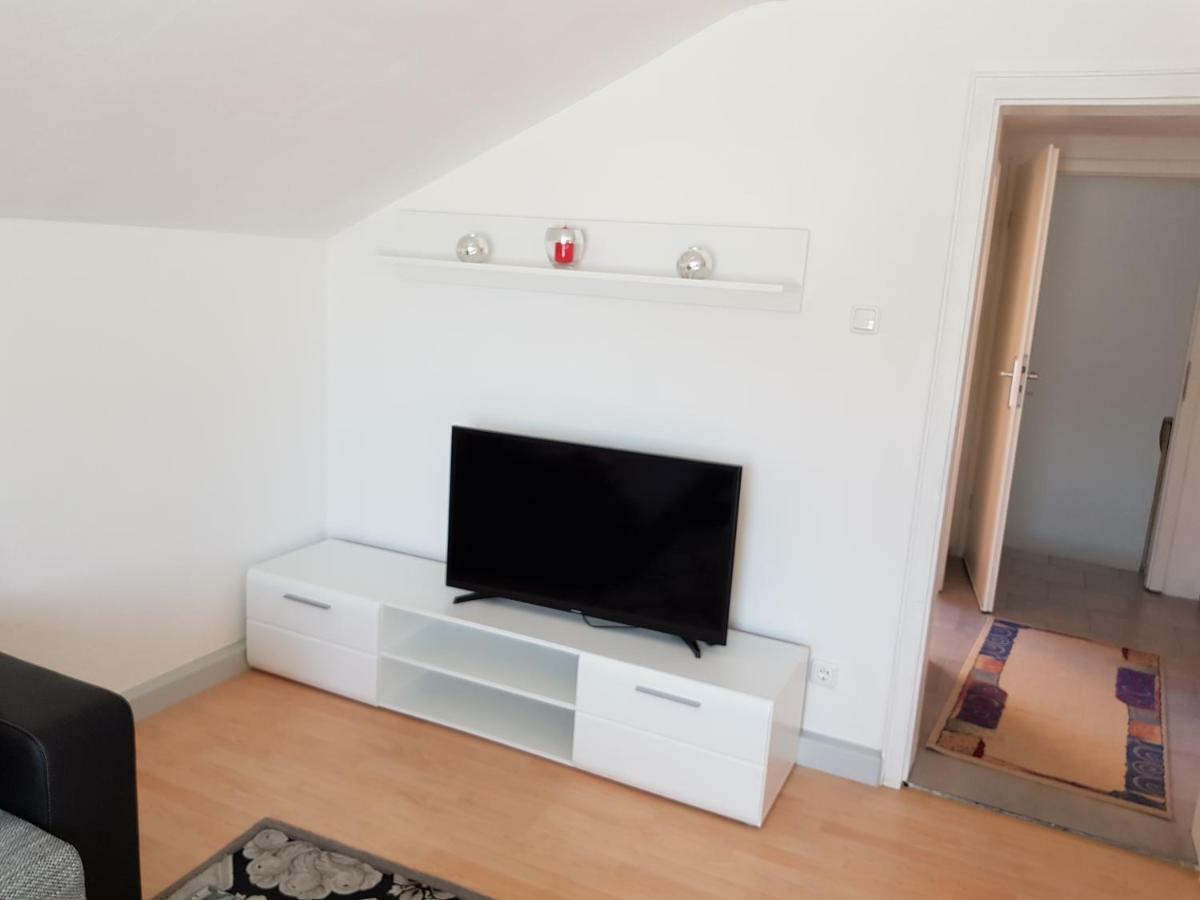 Apartment Debi 福森 外观 照片